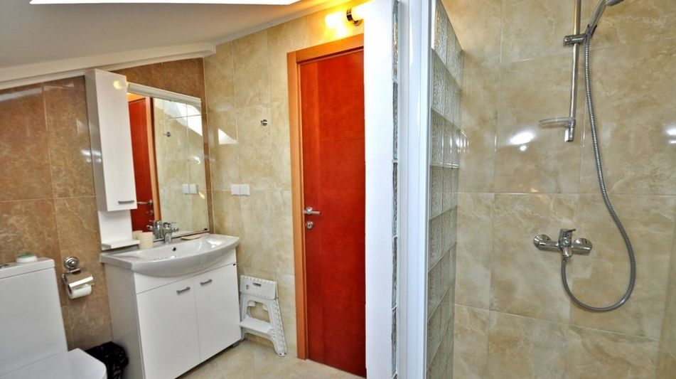 Квартира площадью 135 кв.м., лот 585