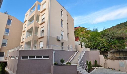 Квартира площадью 66 кв.м. с видом на море, лот 611