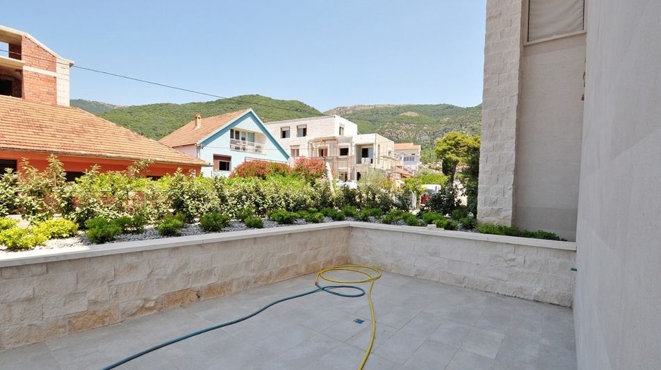 Квартира площадью 103 кв.м. с видом на море, лот 614