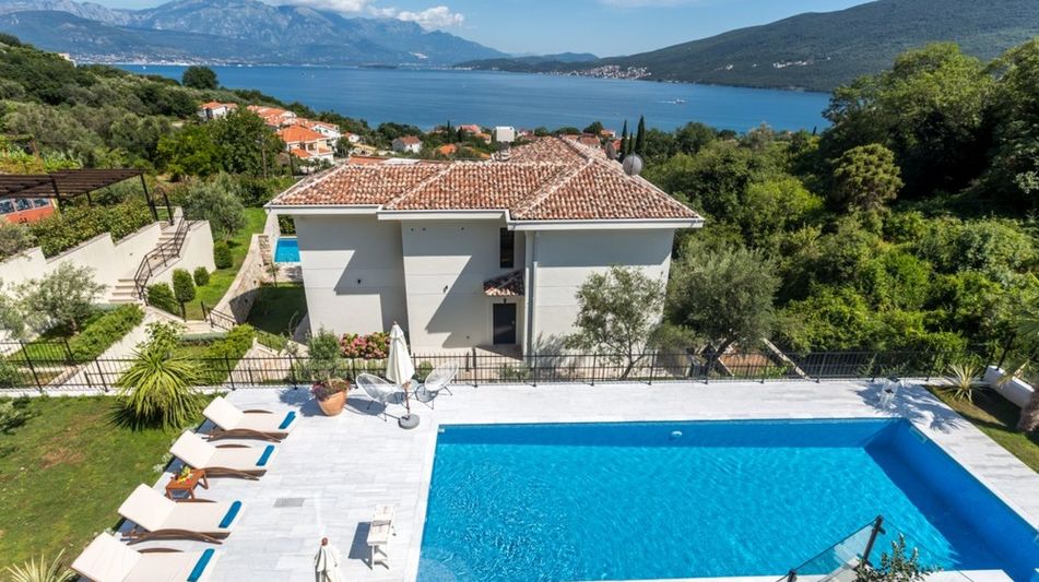 Дом площадью 350 кв.м. с видом на море, лот 623