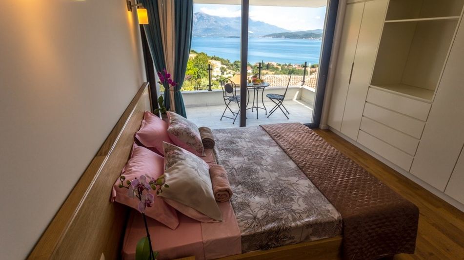 Дом площадью 350 кв.м. с видом на море, лот 623