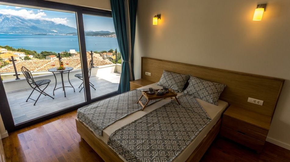 Дом площадью 350 кв.м. с видом на море, лот 623