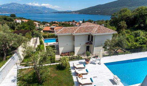 Дом площадью 350 кв.м. с видом на море, лот 623