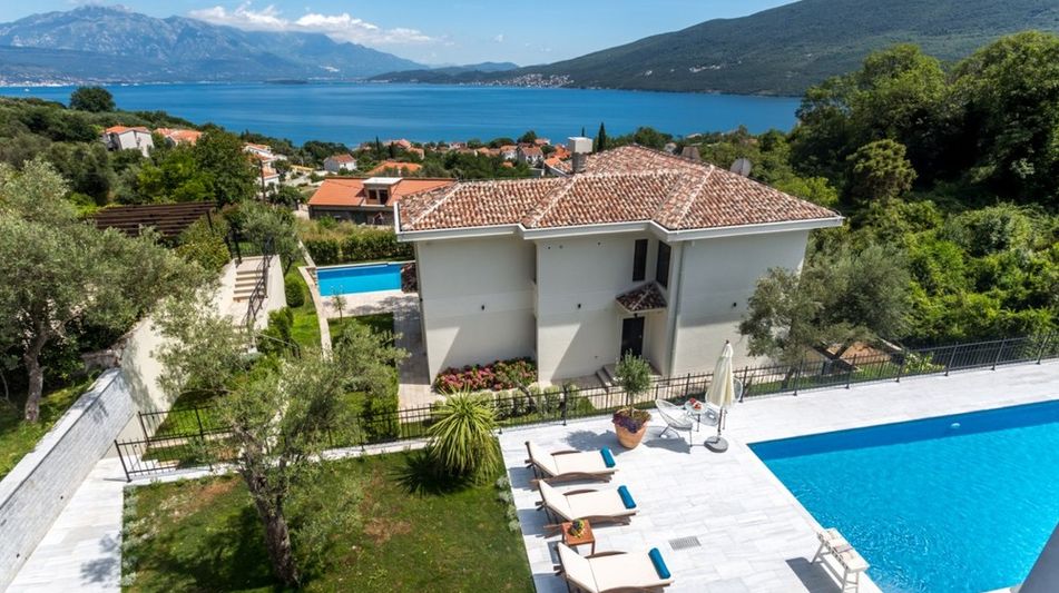 Дом площадью 350 кв.м. с видом на море, лот 623