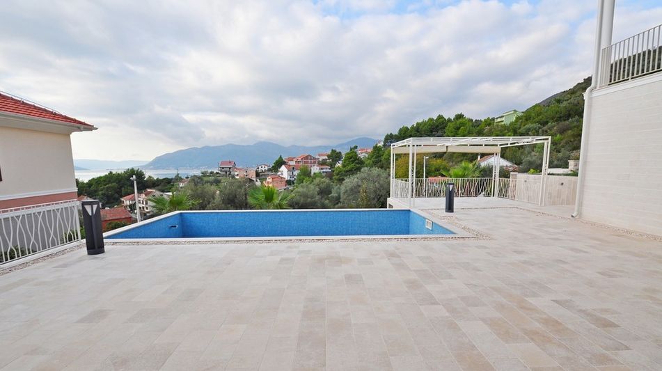 Дом площадью 280 кв.м. с видом на море, лот 627