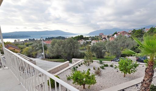 Дом площадью 280 кв.м. с видом на море, лот 627