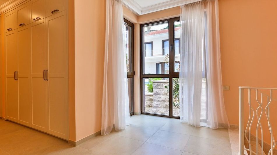 Дом площадью 280 кв.м. с видом на море, лот 627