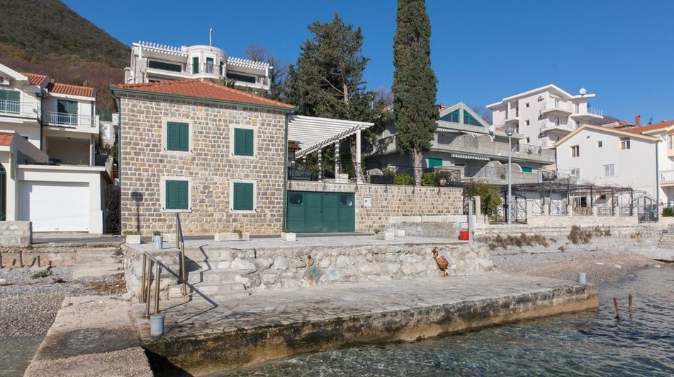 Дом площадью 710 кв.м. с видом на море, лот 629