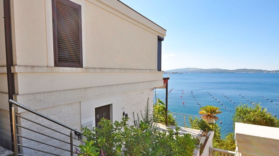 Дом площадью 375 кв.м. с видом на море, лот 635