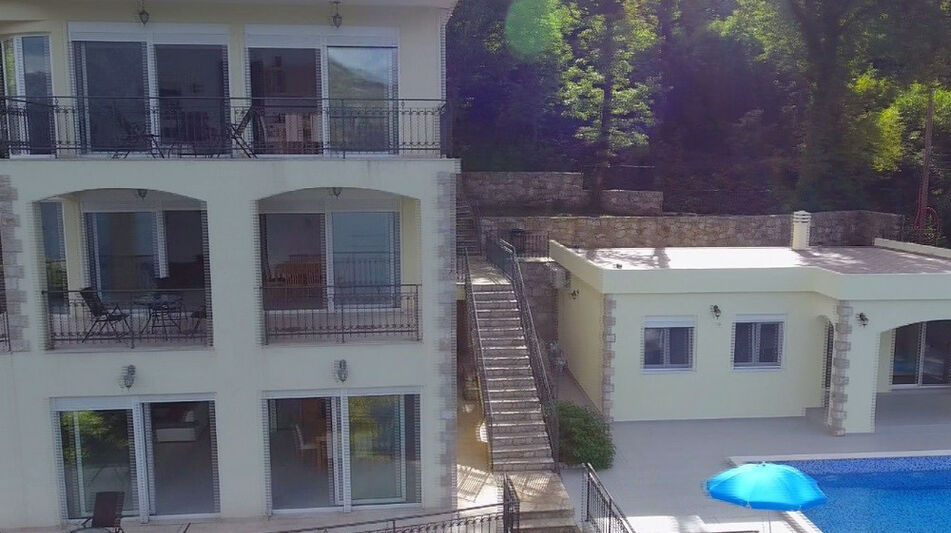 Дом площадью 424 кв.м. с видом на море, лот 636