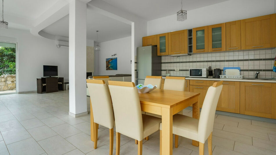 Дом площадью 424 кв.м. с видом на море, лот 636