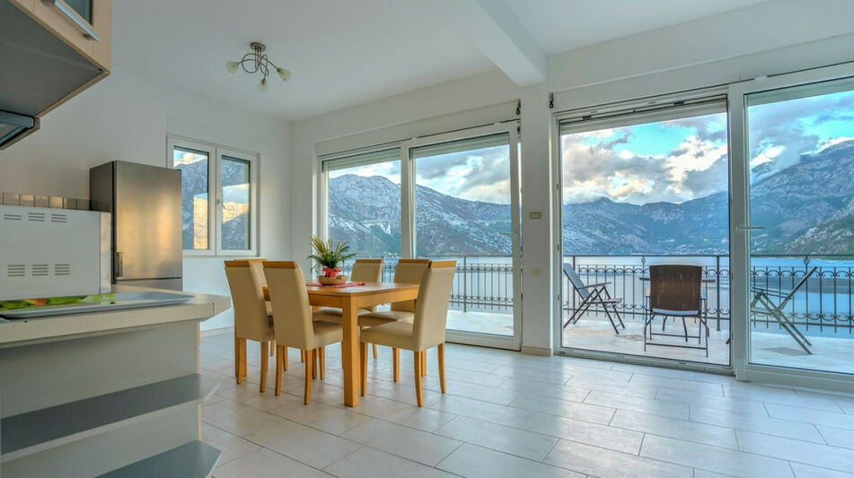 Дом площадью 424 кв.м. с видом на море, лот 636