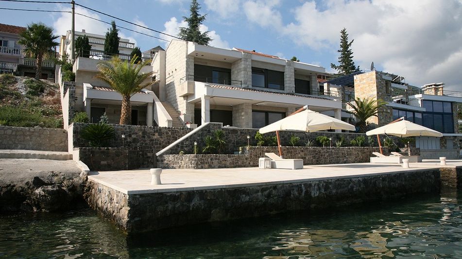 Дом площадью 300 кв.м. с видом на море, лот 640