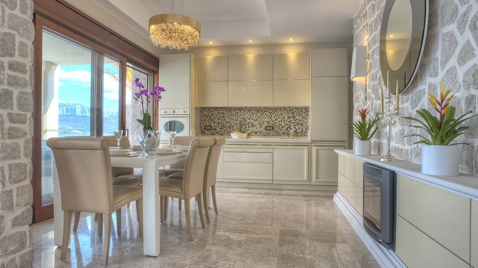 Дом площадью 300 кв.м. с видом на море, лот 640