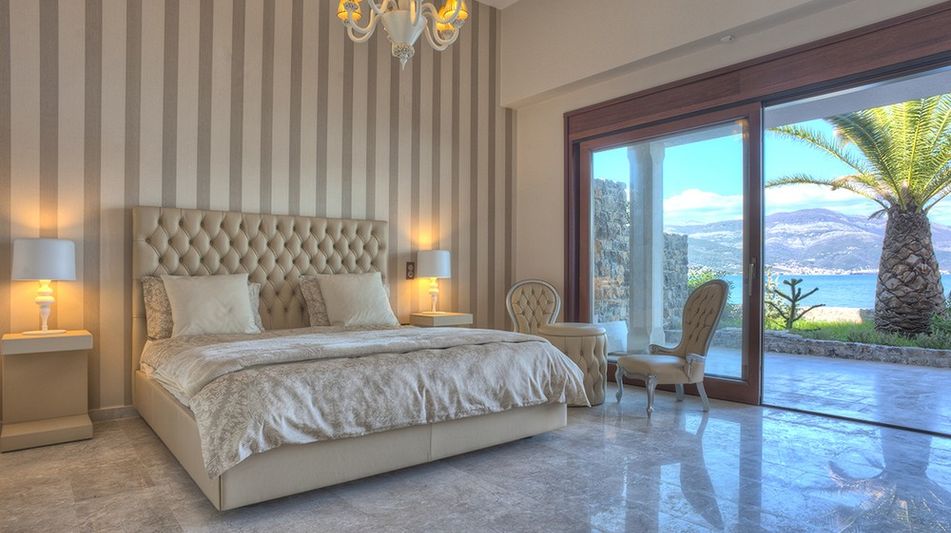 Дом площадью 300 кв.м. с видом на море, лот 640