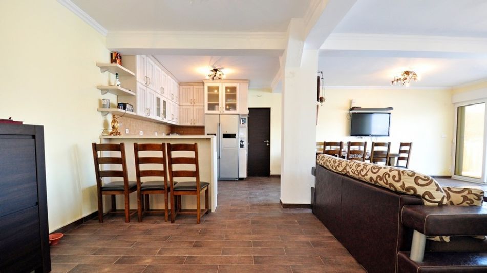 Дом площадью 575 кв.м. с видом на море, лот 641