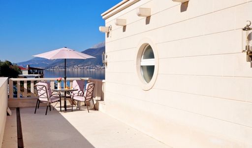 Дом площадью 575 кв.м. с видом на море, лот 641