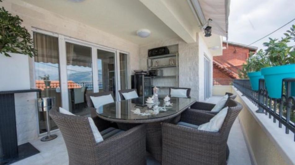 Дом площадью 280 кв.м. с видом на море, лот 642