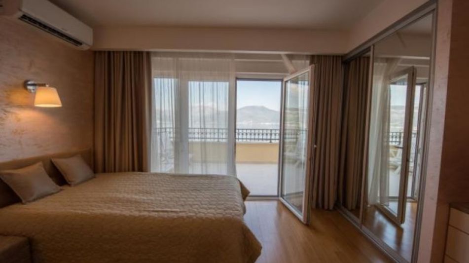 Дом площадью 280 кв.м. с видом на море, лот 642