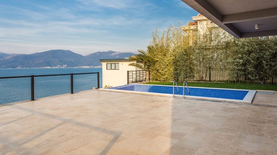 Дом площадью 330 кв.м. с видом на море, лот 645