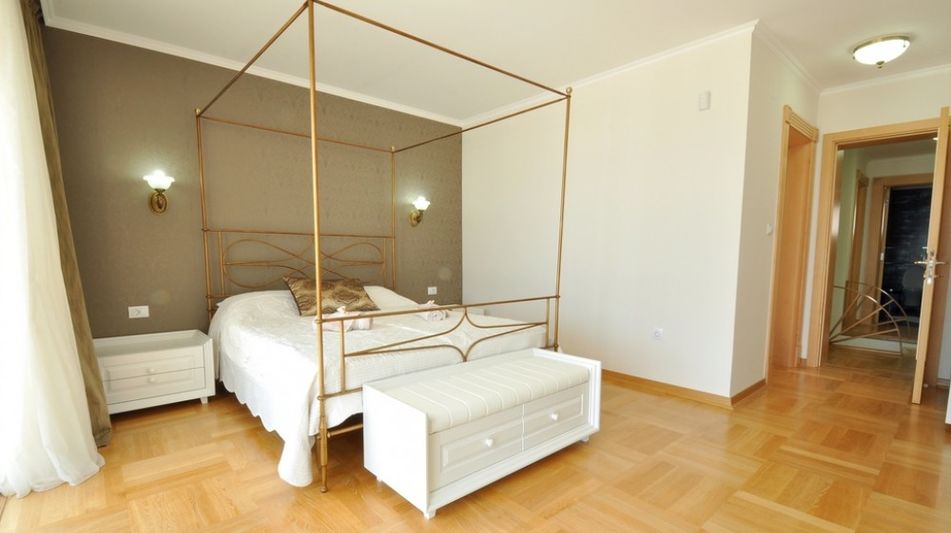 Дом площадью 400 кв.м. с видом на море, лот 647