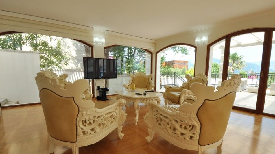 Дом площадью 400 кв.м. с видом на море, лот 647