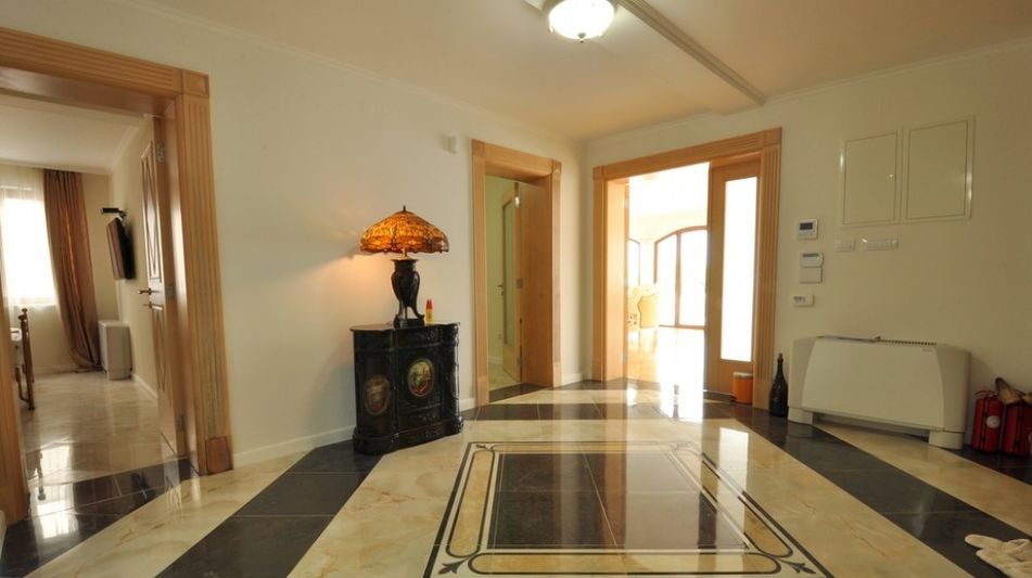 Дом площадью 400 кв.м. с видом на море, лот 647