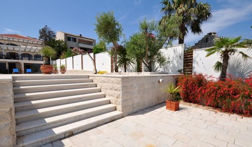 Дом площадью 400 кв.м. с видом на море, лот 647