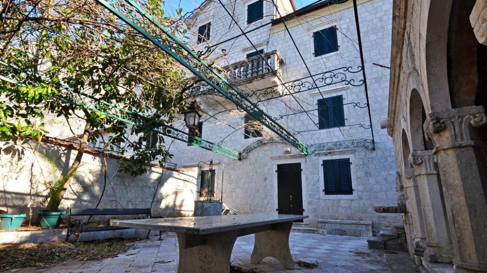 Дом площадью 235 кв.м. с видом на море, лот 648