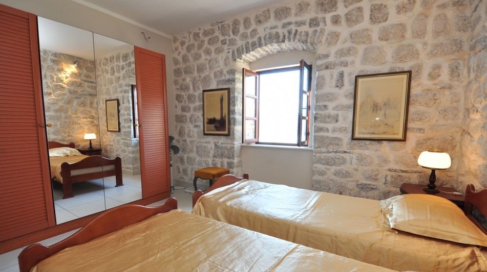 Дом площадью 235 кв.м. с видом на море, лот 648