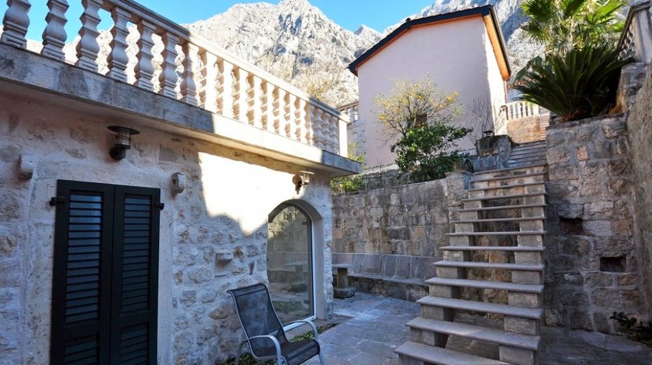 Дом площадью 235 кв.м. с видом на море, лот 648