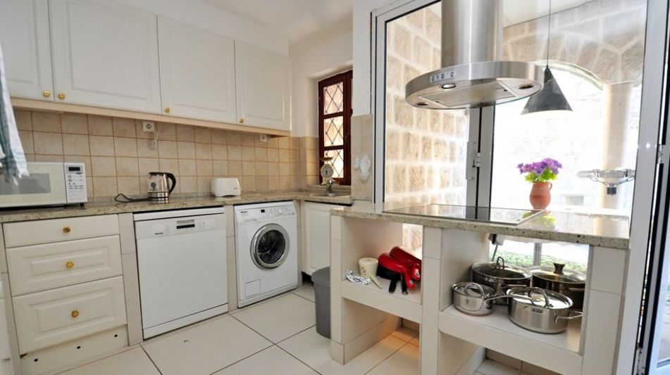 Дом площадью 235 кв.м. с видом на море, лот 648