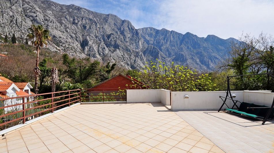 Дом площадью 350 кв.м. с видом на море, лот 651