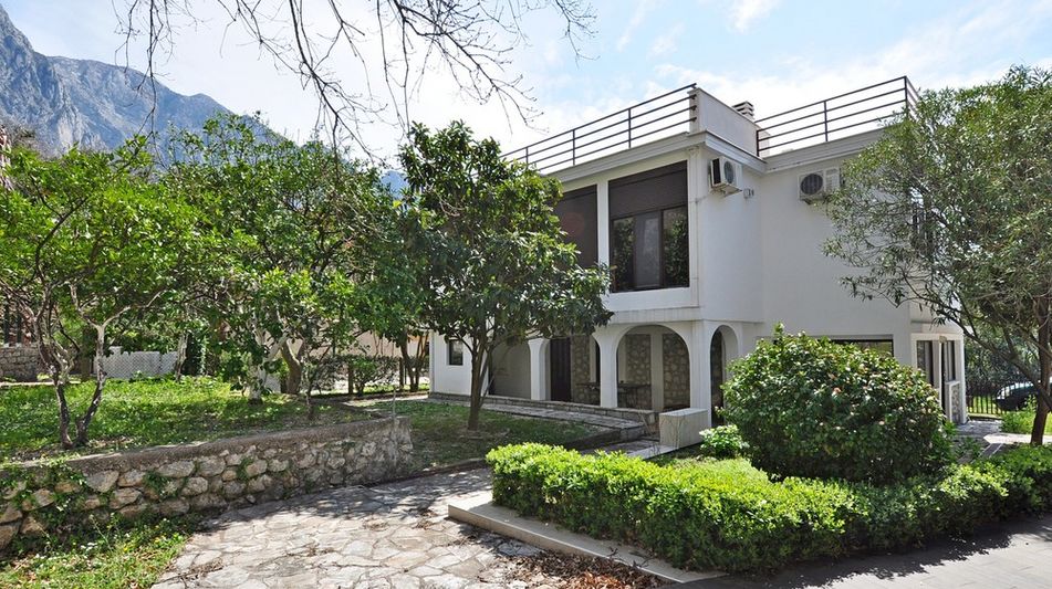 Дом площадью 350 кв.м. с видом на море, лот 651