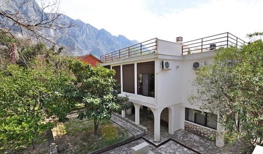 Дом площадью 350 кв.м. с видом на море, лот 651