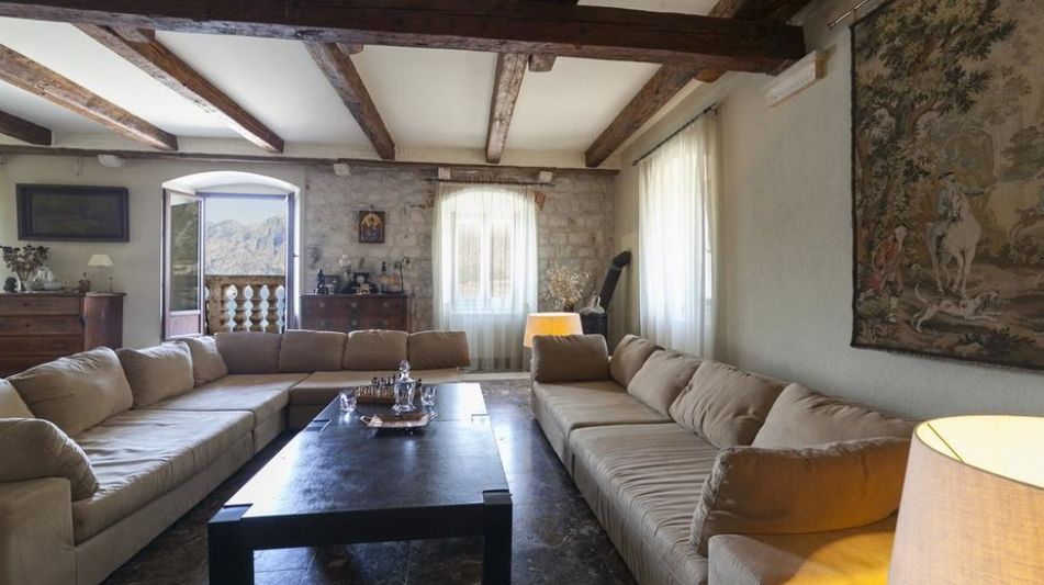 Дом площадью 400 кв.м. с видом на море, лот 658