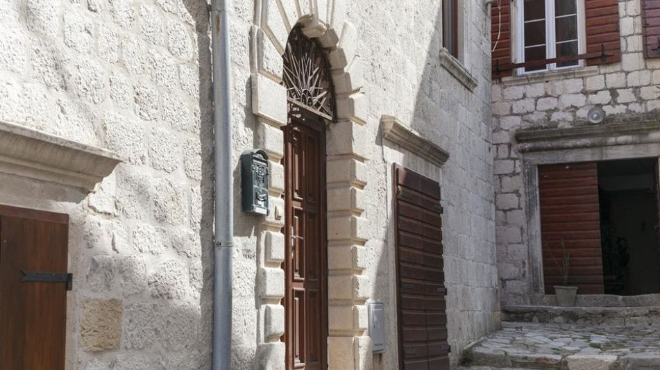 Дом площадью 400 кв.м. с видом на море, лот 658