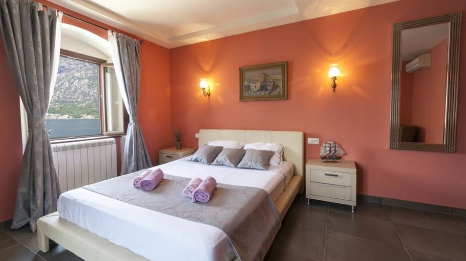 Дом площадью 400 кв.м. с видом на море, лот 658