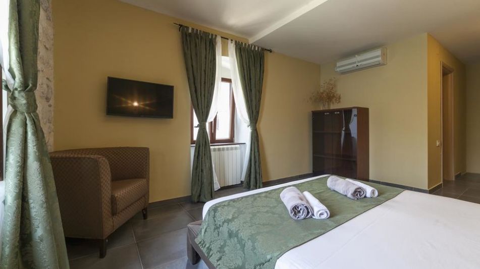 Дом площадью 400 кв.м. с видом на море, лот 658