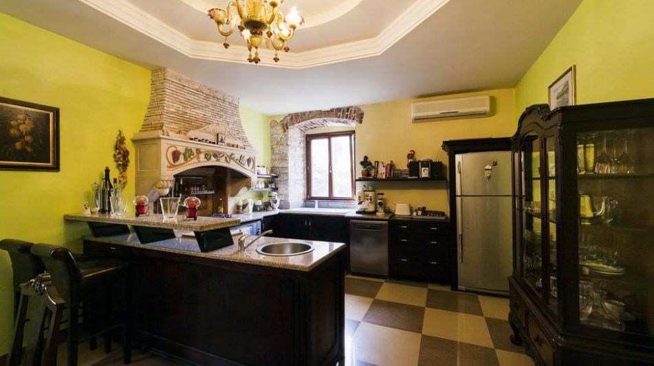 Дом площадью 400 кв.м. с видом на море, лот 658