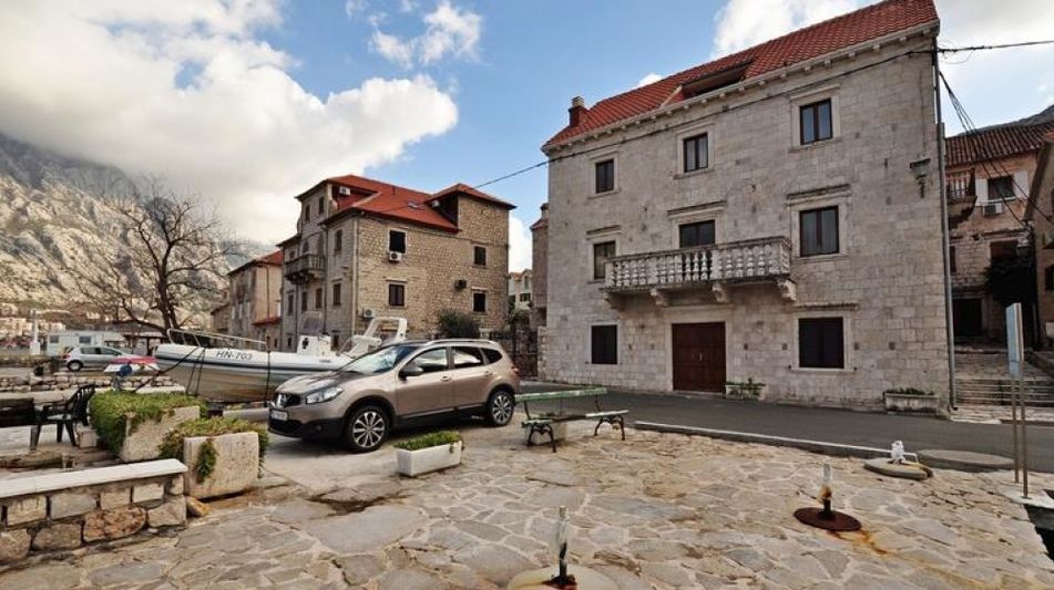 Дом площадью 400 кв.м. с видом на море, лот 658