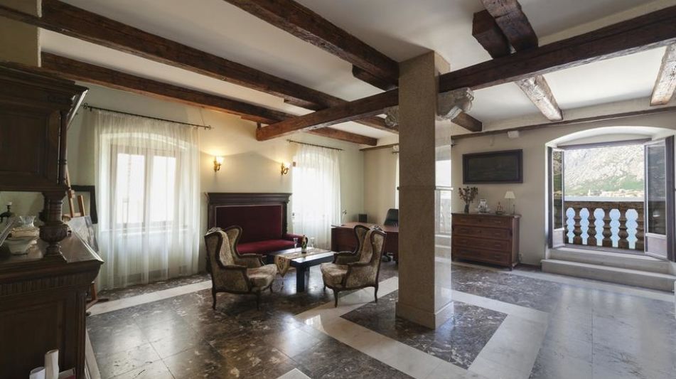 Дом площадью 400 кв.м. с видом на море, лот 658