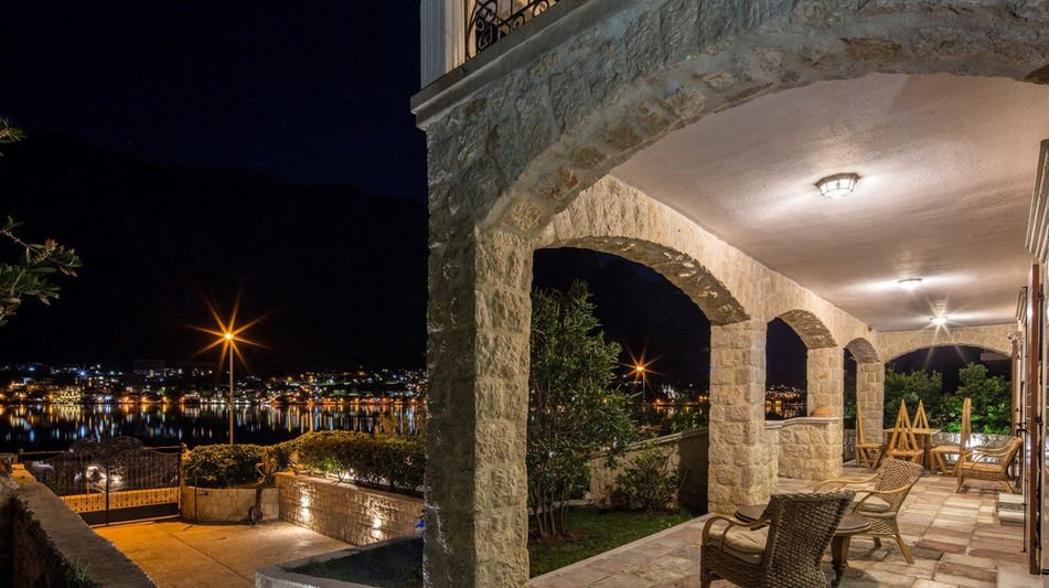 Дом площадью 497 кв.м. с видом на море, лот 659