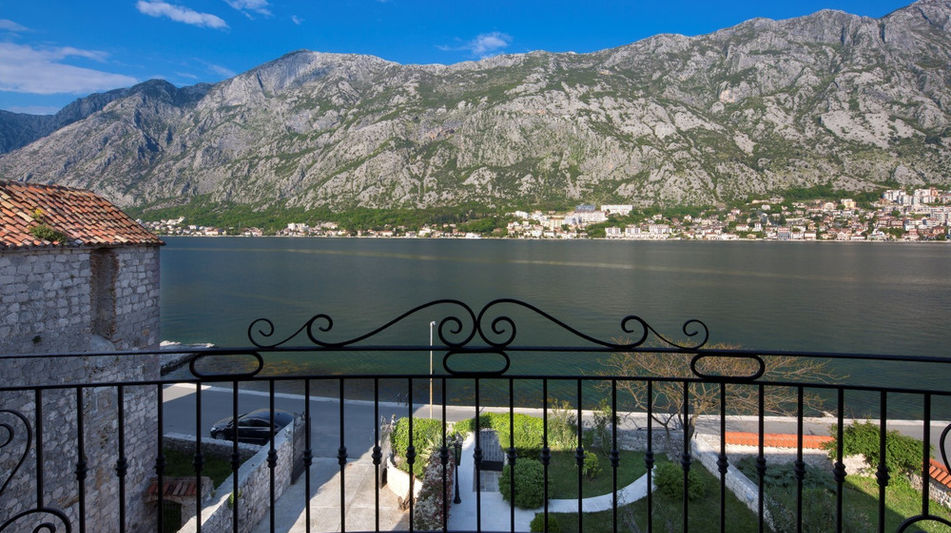 Дом площадью 497 кв.м. с видом на море, лот 659