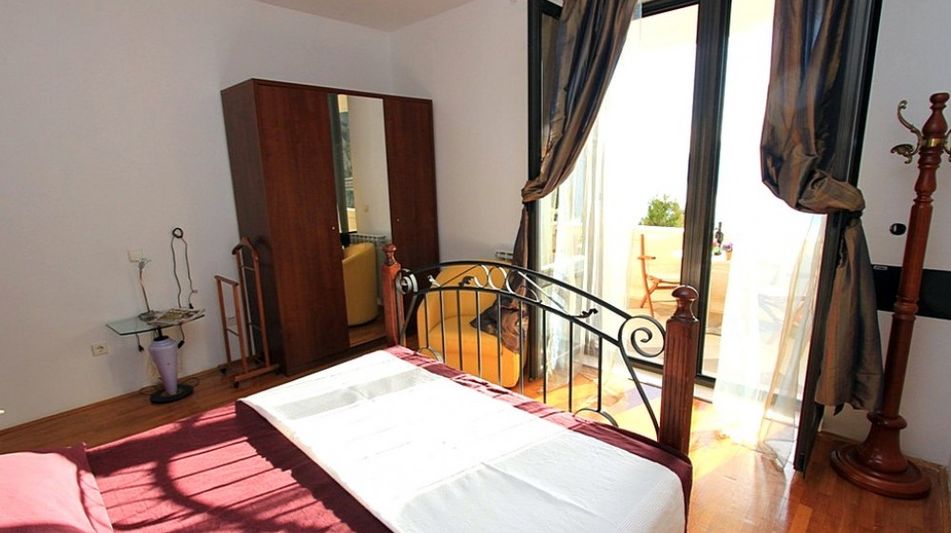 Дом площадью 270 кв.м. с видом на море, лот 660