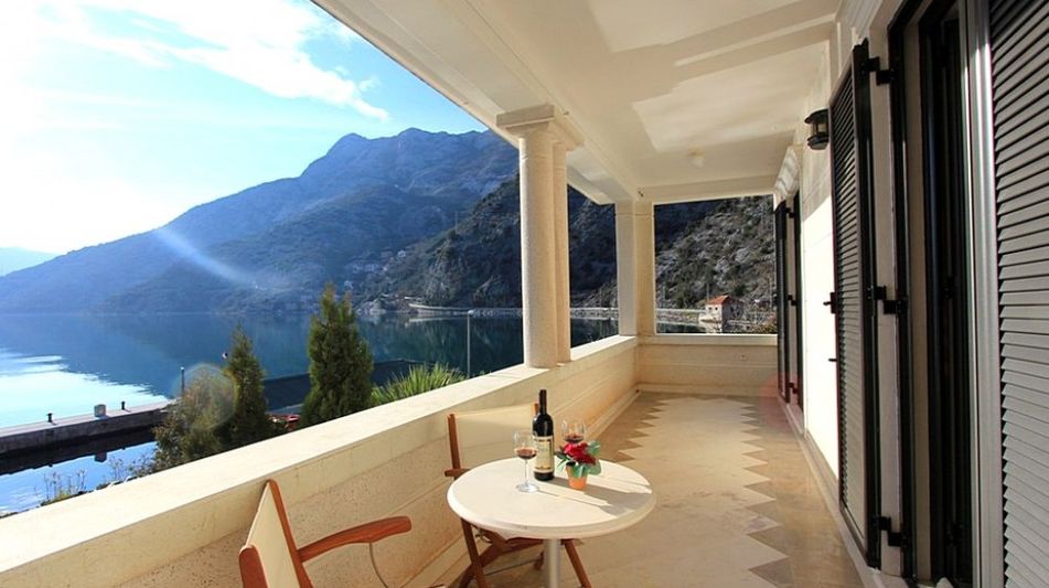 Дом площадью 270 кв.м. с видом на море, лот 660