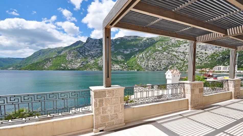 Дом площадью 554 кв.м. с видом на море, лот 661