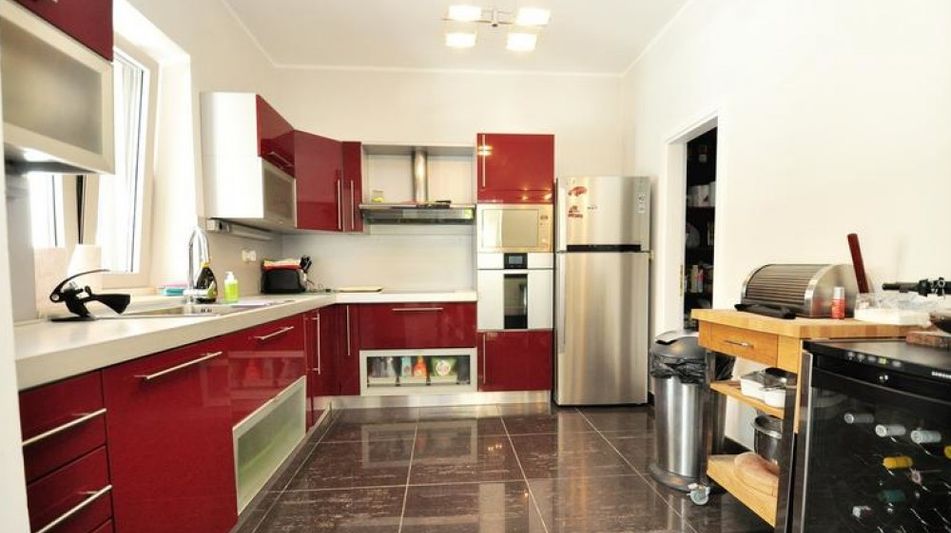 Дом площадью 554 кв.м. с видом на море, лот 661