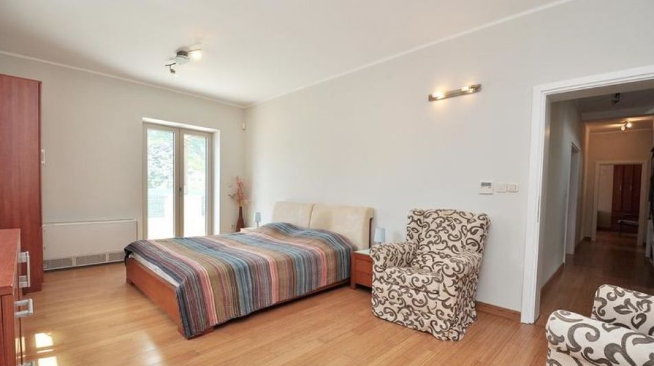 Дом площадью 554 кв.м. с видом на море, лот 661