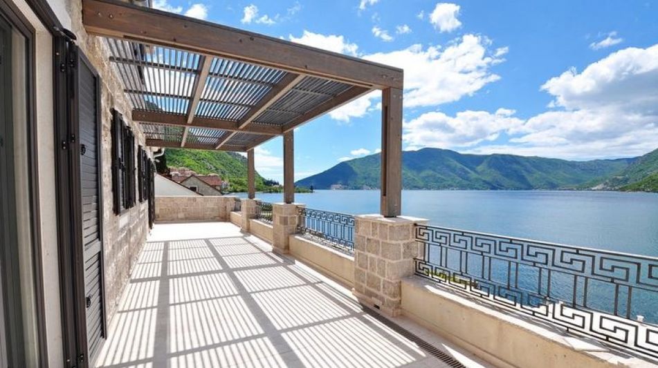 Дом площадью 554 кв.м. с видом на море, лот 661